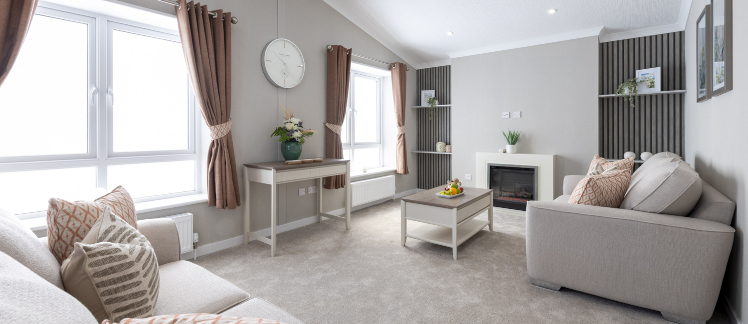 Omar-Image-Lounge1-1500x650